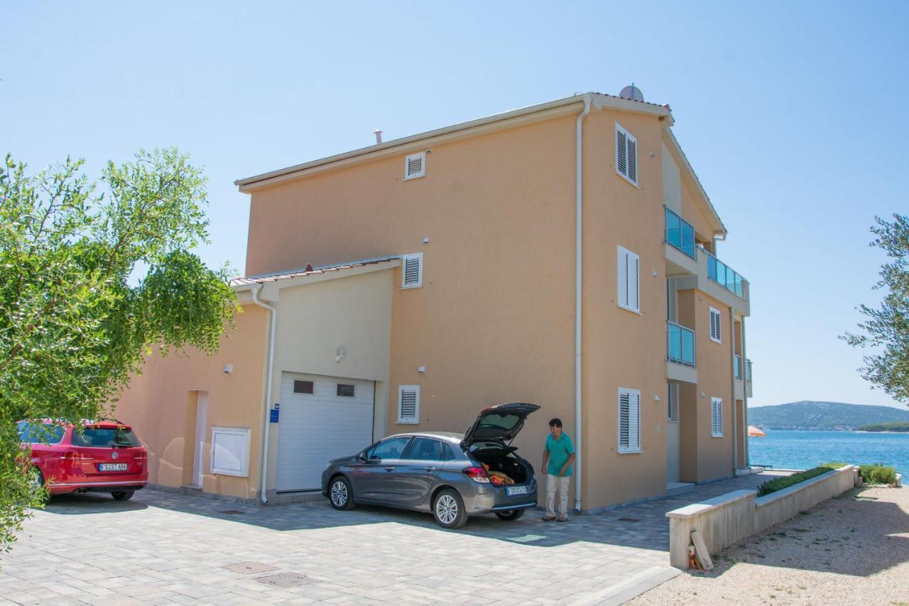 Apartments Citrine On The Beach Biograd Na Moru Εξωτερικό φωτογραφία
