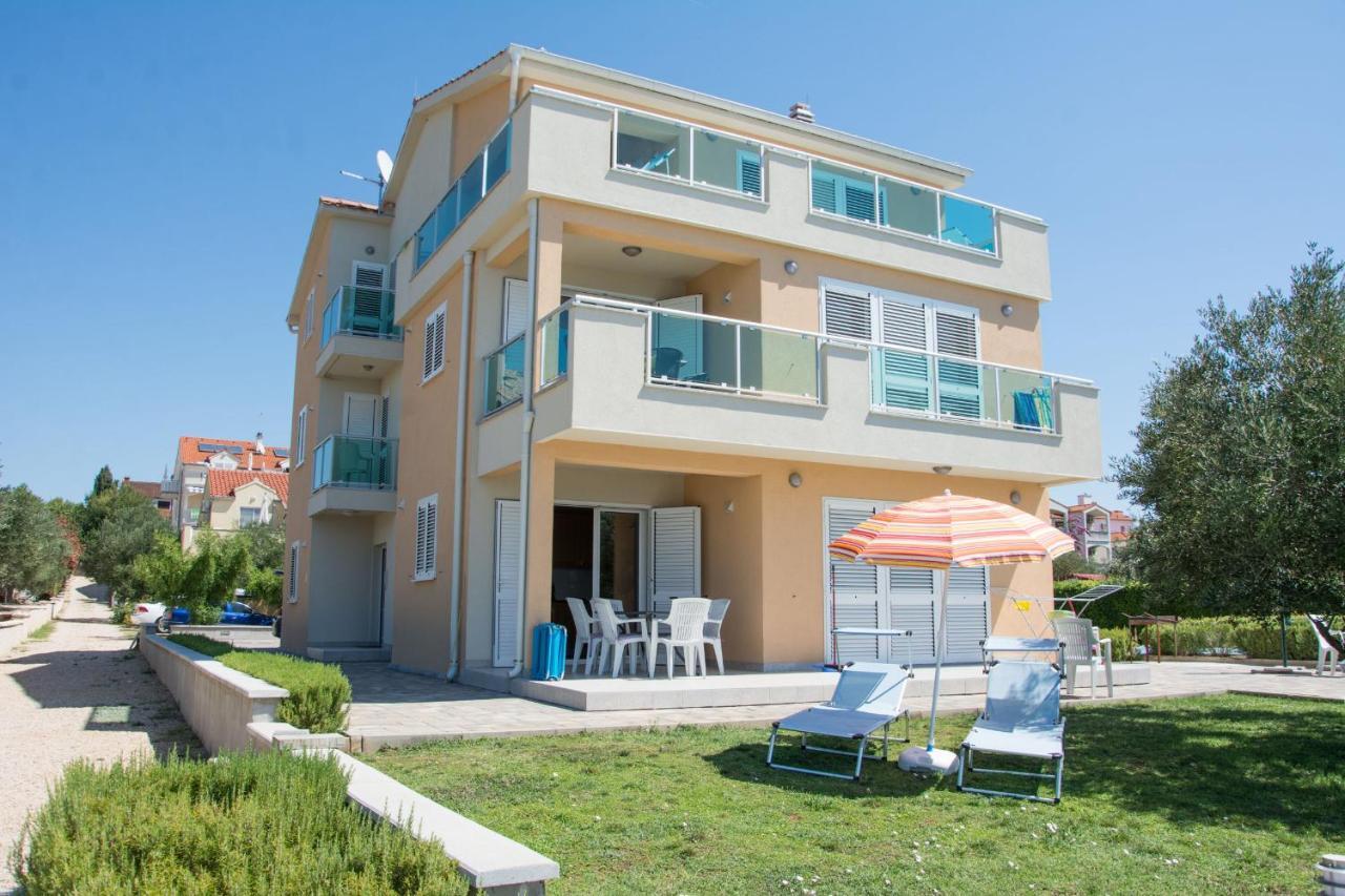 Apartments Citrine On The Beach Biograd Na Moru Εξωτερικό φωτογραφία