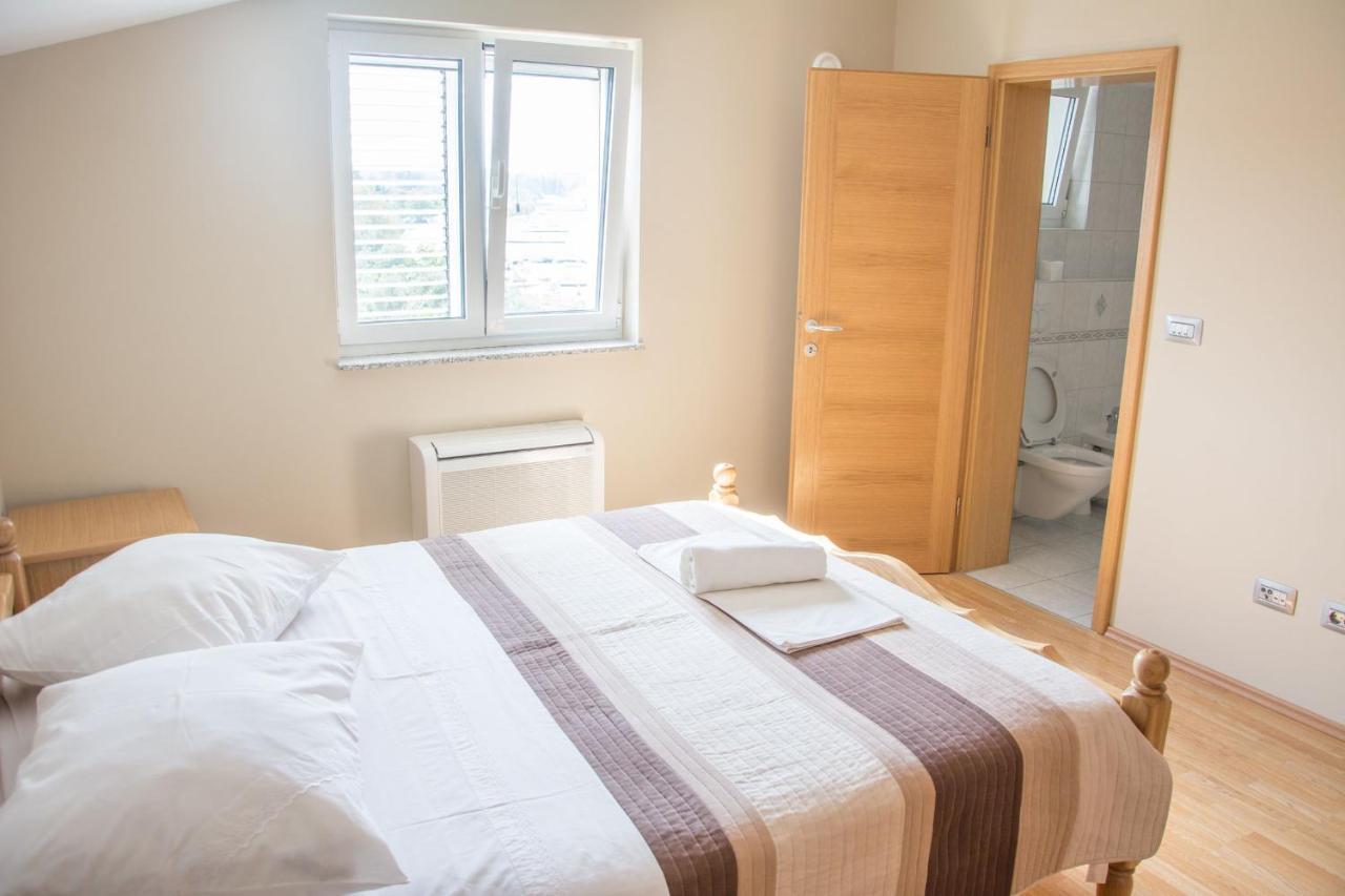 Apartments Citrine On The Beach Biograd Na Moru Εξωτερικό φωτογραφία