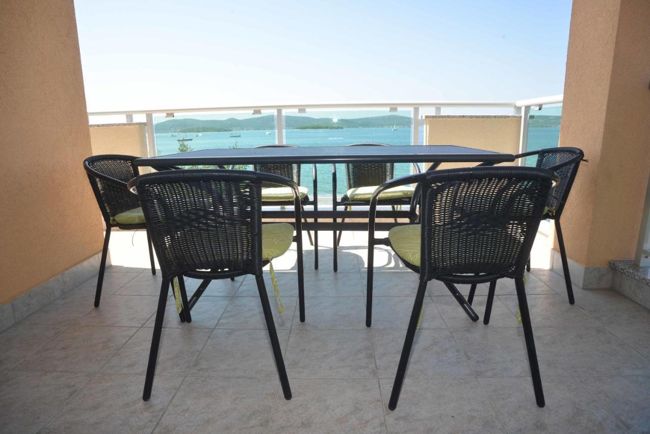 Apartments Citrine On The Beach Biograd Na Moru Εξωτερικό φωτογραφία